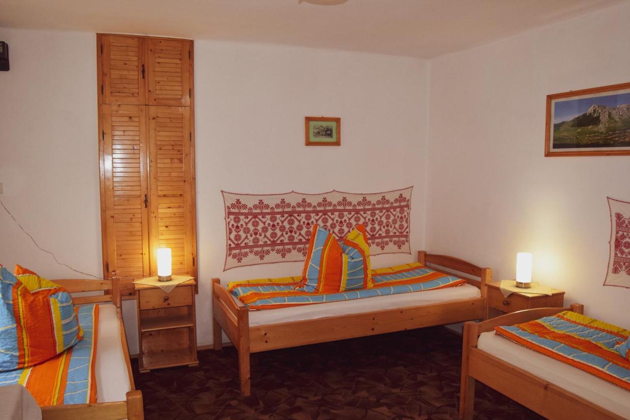 Casa de vacanță Hársfa Vendégház Rimetea Extérieur photo